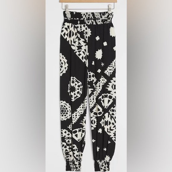 Anthropologie Aniya Balloon Joggers - Picture 4 of 9